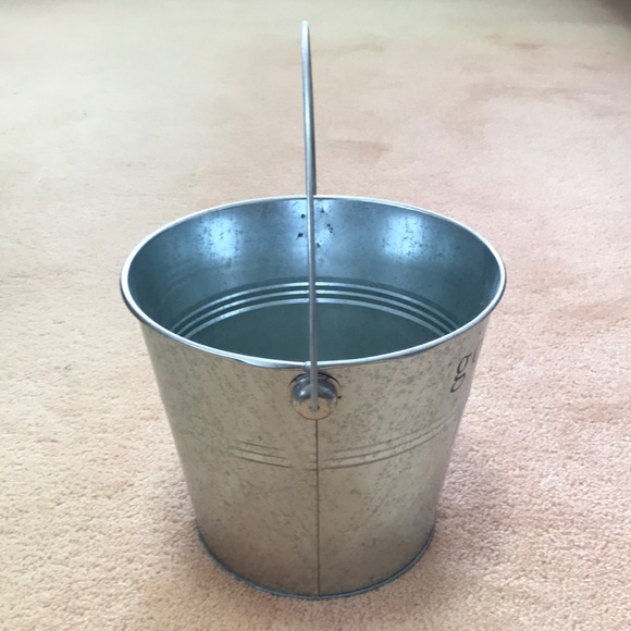 ⭐️HP⭐️ HARRY BARKER Good Dog Silver Toy Bucket - Picture 4 of 10